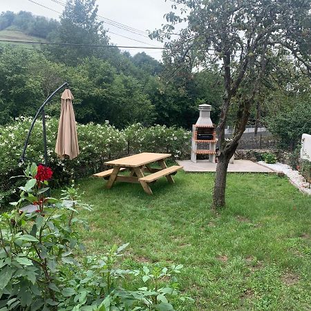 El Rubiu La Tita Villa Llano-Con Exterior photo